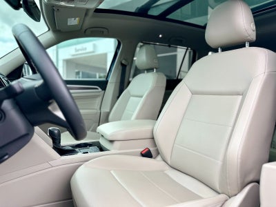 2023 Volkswagen Atlas 2.0T SE w/Technology
