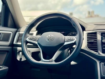 2021 Volkswagen Atlas 3.6L V6 SE w/Technology