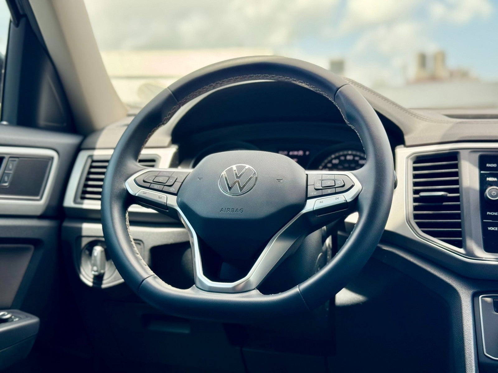 2021 Volkswagen Atlas 3.6L V6 SE w/Technology