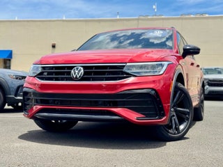2024 Volkswagen Tiguan SE R-Line Black