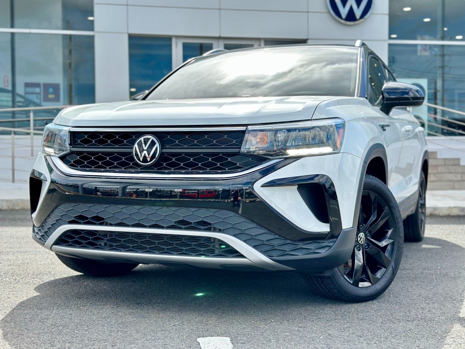 2023 Volkswagen Taos SE