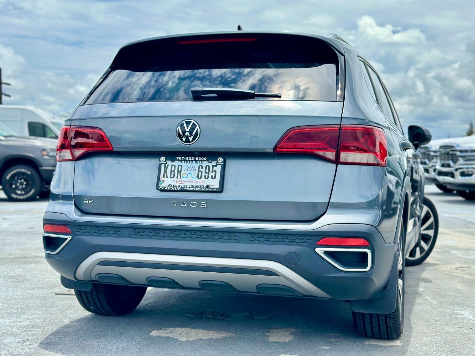 2023 Volkswagen Taos SE